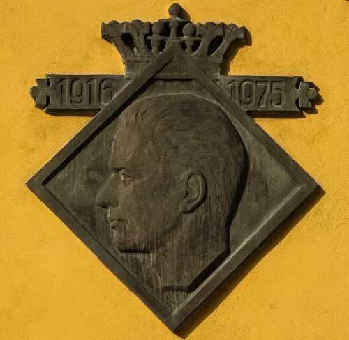 Paul Keres relief